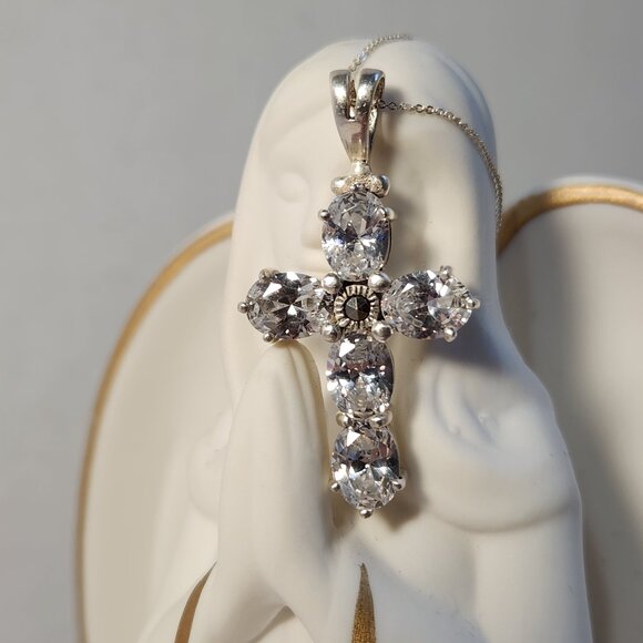 Vintage 80's 925 Cross White Zircon / CZ  with 925 Italy Chain 16.5" - Picture 3 of 11